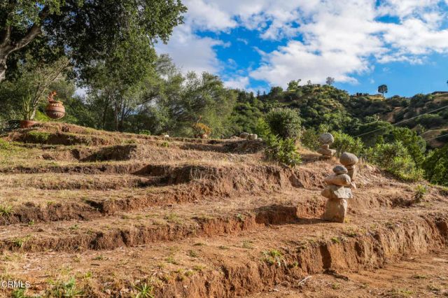 7078 High Cliff Trail, Tujunga, CA 91042