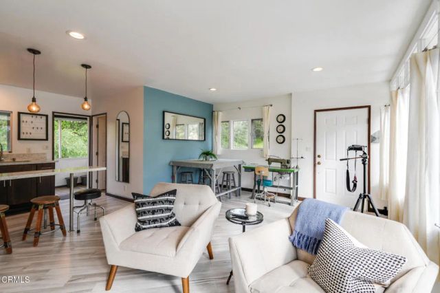 7078 High Cliff Trail, Tujunga, CA 91042