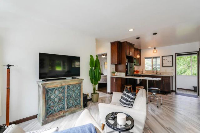 7078 High Cliff Trail, Tujunga, CA 91042