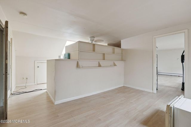 36 Gladney Avenue, Toms River, NJ 08753