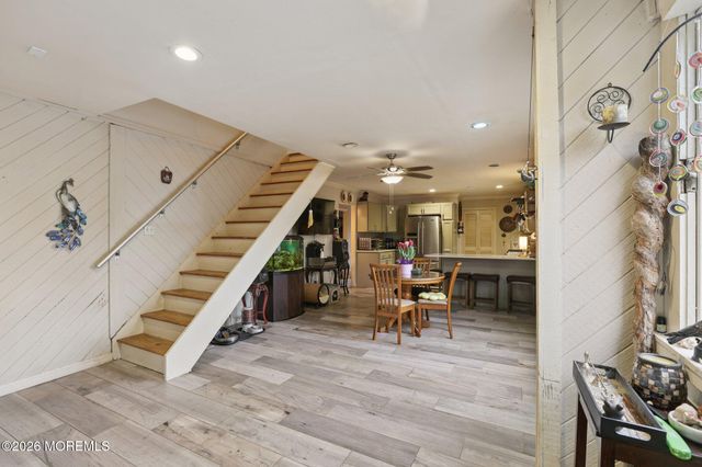 36 Gladney Avenue, Toms River, NJ 08753