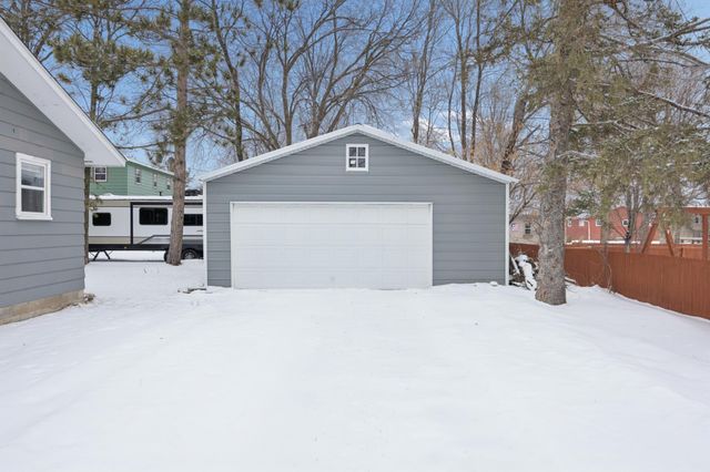 924 King Avenue SW, Wadena, MN 56482