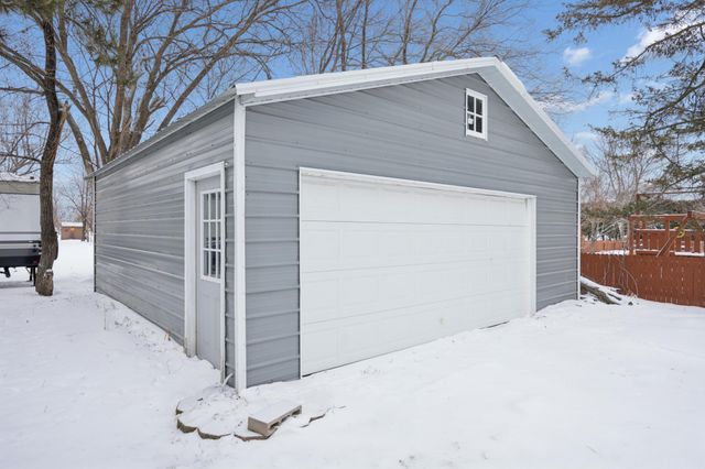 924 King Avenue SW, Wadena, MN 56482