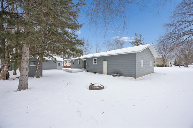 924 King Avenue SW, Wadena, MN 56482