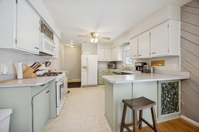 924 King Avenue SW, Wadena, MN 56482