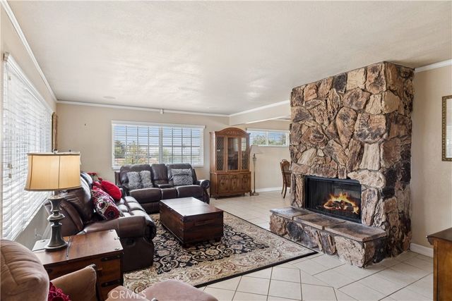 29541 Nichols Street, Lake Elsinore, CA 92530