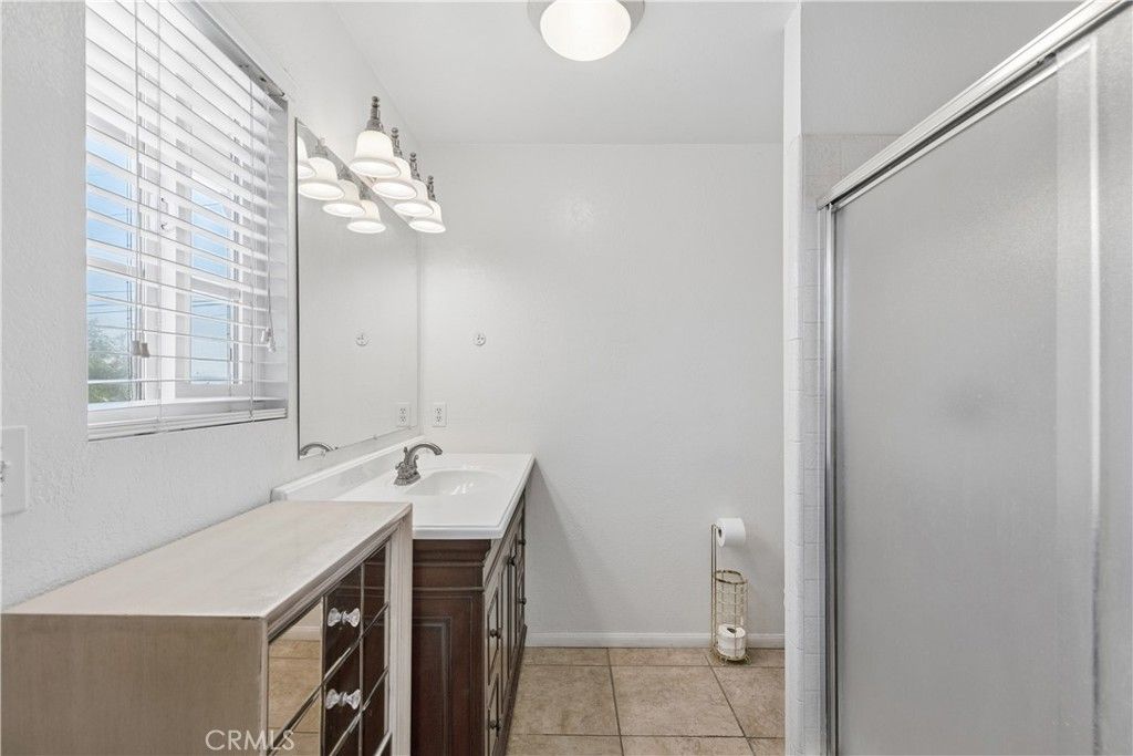 Image 19 of property listing at 29541 Nichols Street, Lake Elsinore, CA 92530