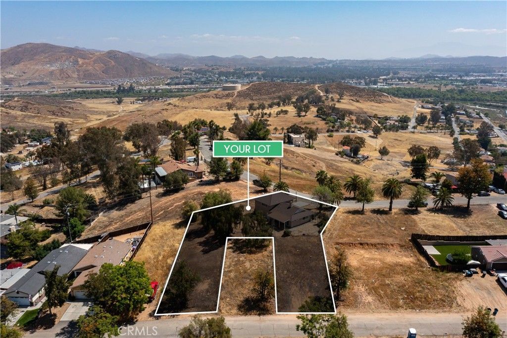 Image 30 of property listing at 29541 Nichols Street, Lake Elsinore, CA 92530