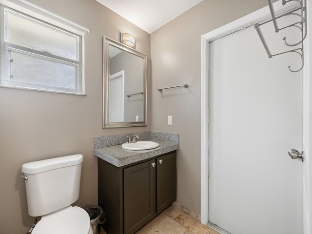 497 Alamanda Avenue, Sebastian, FL 32958