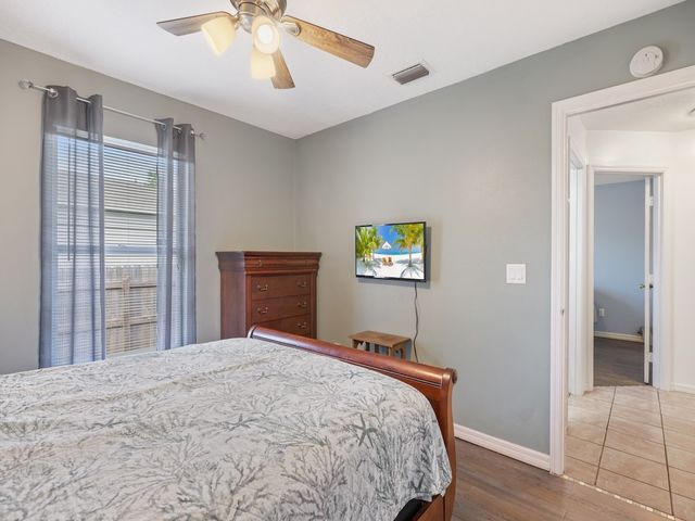 497 Alamanda Avenue, Sebastian, FL 32958