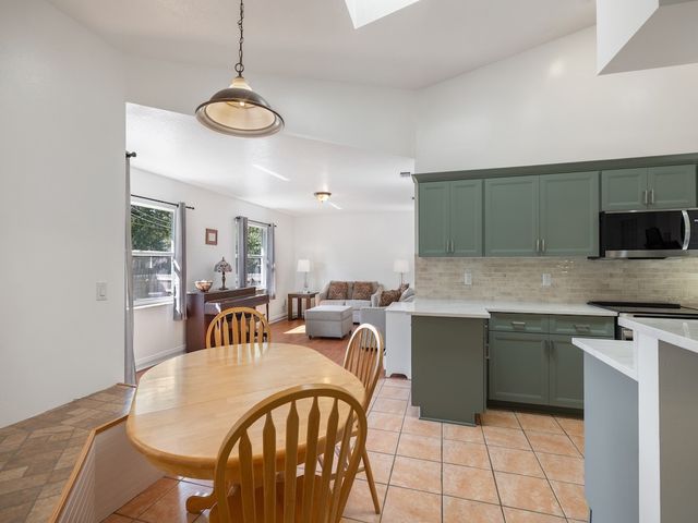 497 Alamanda Avenue, Sebastian, FL 32958