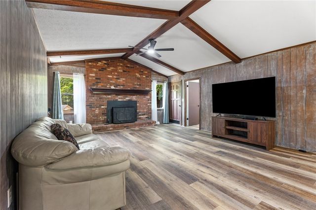 205 Southgate Circle, Piedmont, SC 29673