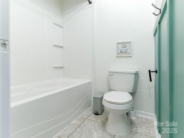 792 Algood Avenue, Hope Mills, NC 28348