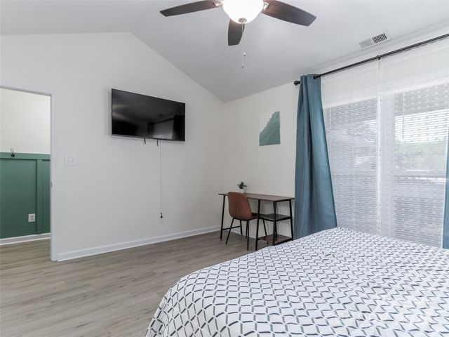 792 Algood Avenue, Hope Mills, NC 28348