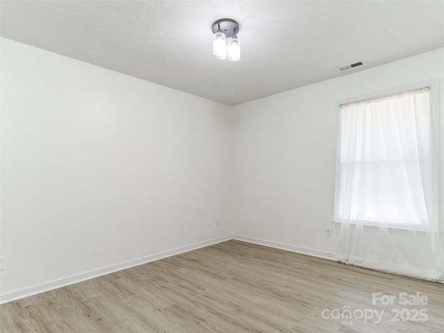 792 Algood Avenue, Hope Mills, NC 28348