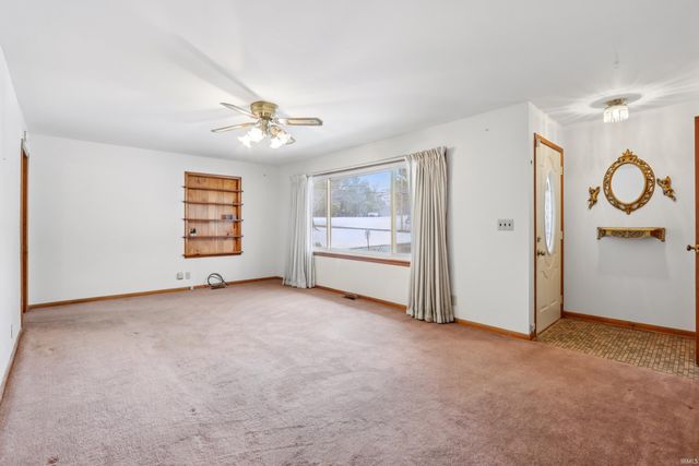 1670 W Old Waynetown Road, Crawfordsville, IN 47933