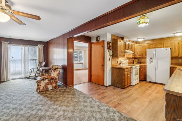 1670 W Old Waynetown Road, Crawfordsville, IN 47933