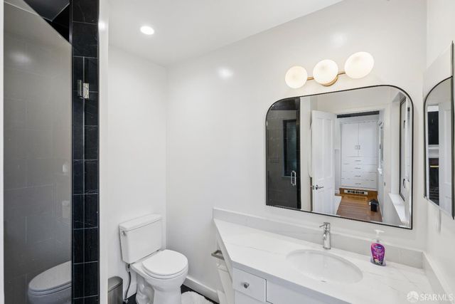 1022 Powell Street 2, San Francisco, CA 94108