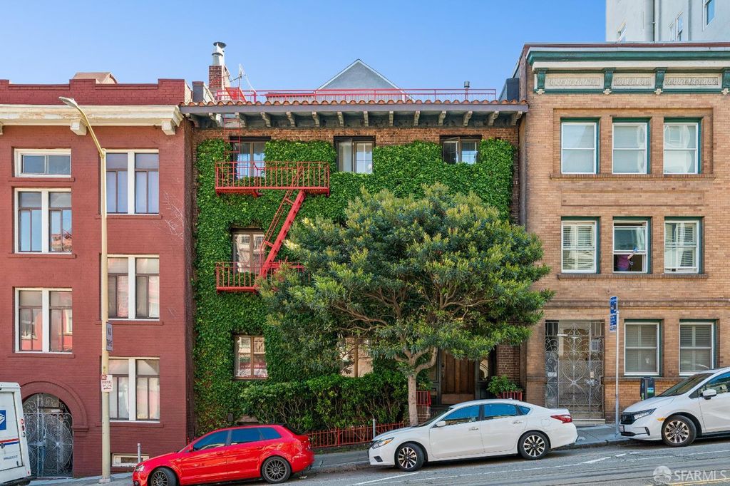 1022 Powell Street 2, San Francisco, CA 94108