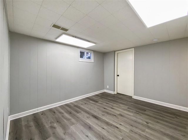 4120 S Cottage Avenue, Independence, MO 64055