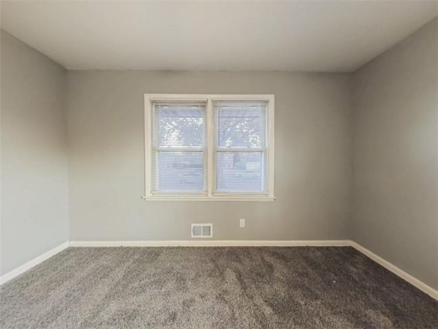 4120 S Cottage Avenue, Independence, MO 64055