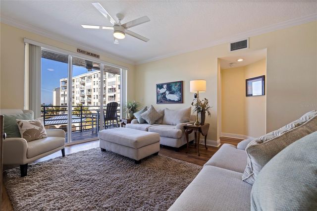 7902 SAILBOAT KEY BOULEVARD S 206, South Pasadena, FL 33707