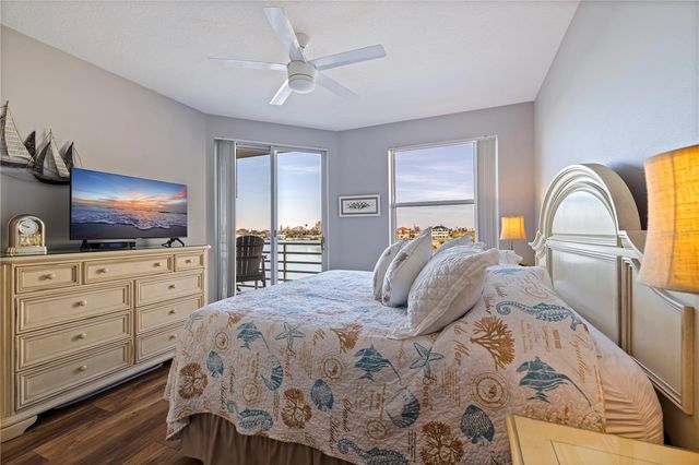 7902 SAILBOAT KEY BOULEVARD S 206, South Pasadena, FL 33707