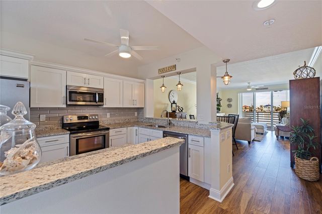 7902 SAILBOAT KEY BOULEVARD S 206, South Pasadena, FL 33707
