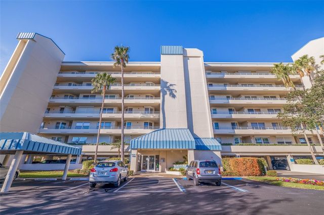 7902 SAILBOAT KEY BOULEVARD S 206, South Pasadena, FL 33707