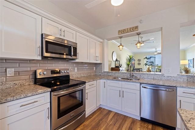 7902 SAILBOAT KEY BOULEVARD S 206, South Pasadena, FL 33707