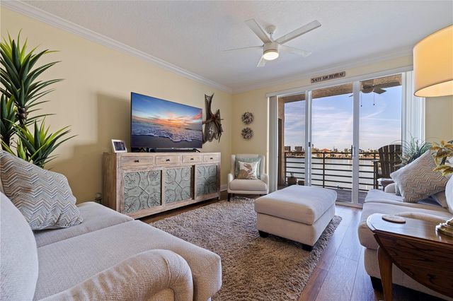 7902 SAILBOAT KEY BOULEVARD S 206, South Pasadena, FL 33707