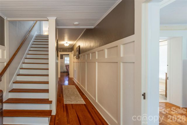 800 Main Street, Bryson City, NC 28713