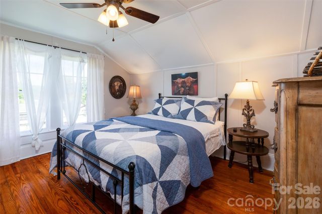 800 Main Street, Bryson City, NC 28713