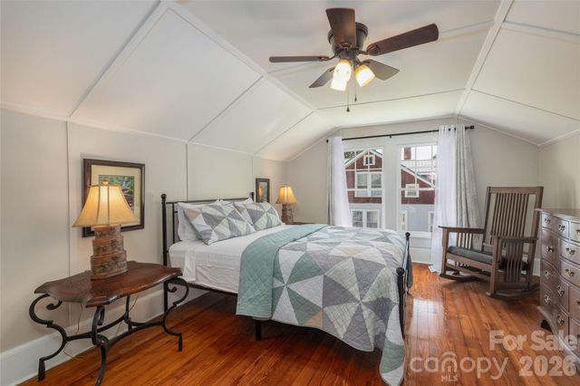 800 Main Street, Bryson City, NC 28713