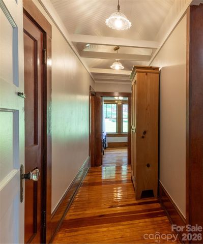 800 Main Street, Bryson City, NC 28713