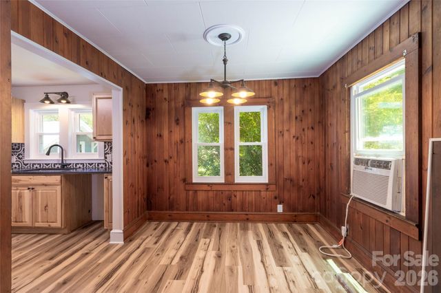 800 Main Street, Bryson City, NC 28713