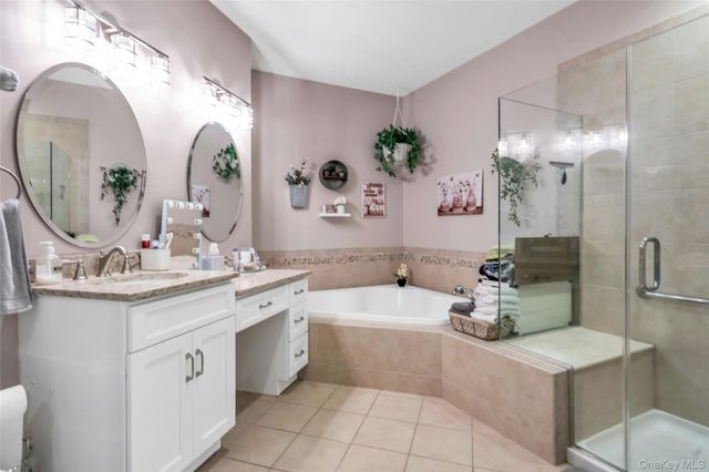 176 Symphony Drive, Lake Grove, NY 11755