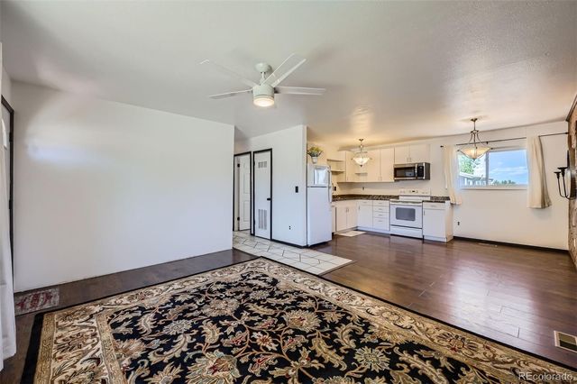4503 Chamberlin South Court, Colorado Springs, CO 80906
