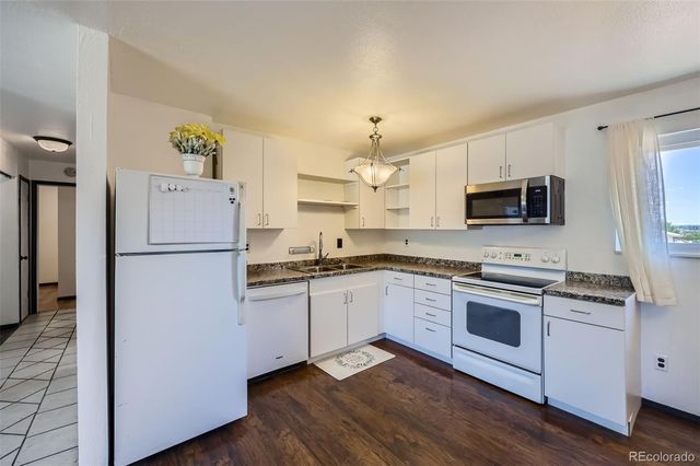 4503 Chamberlin South Court, Colorado Springs, CO 80906