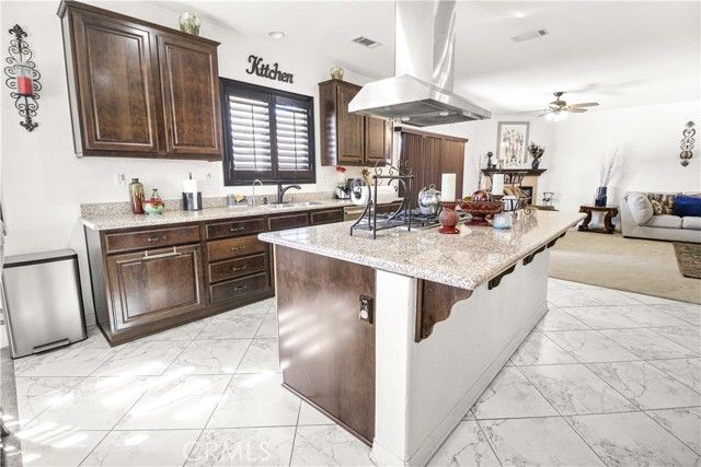 12447 Cricket, Victorville, CA 92392