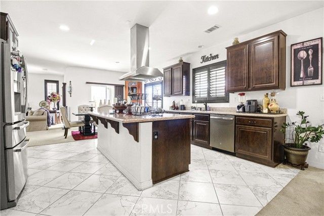 12447 Cricket, Victorville, CA 92392