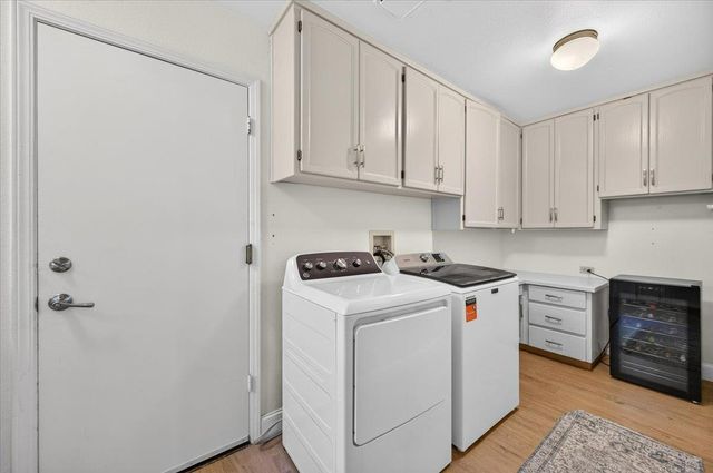 813 E Catalina Circle, Fresno, CA 93730