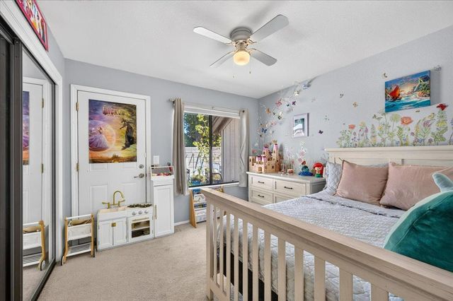 813 E Catalina Circle, Fresno, CA 93730