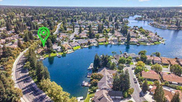 813 E Catalina Circle, Fresno, CA 93730