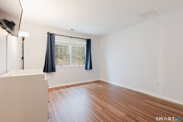 40 Village Walk 40, Wilton, CT 06897