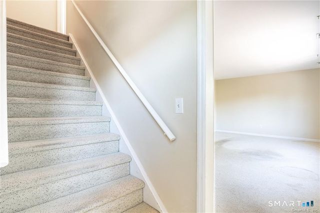 40 Village Walk 40, Wilton, CT 06897