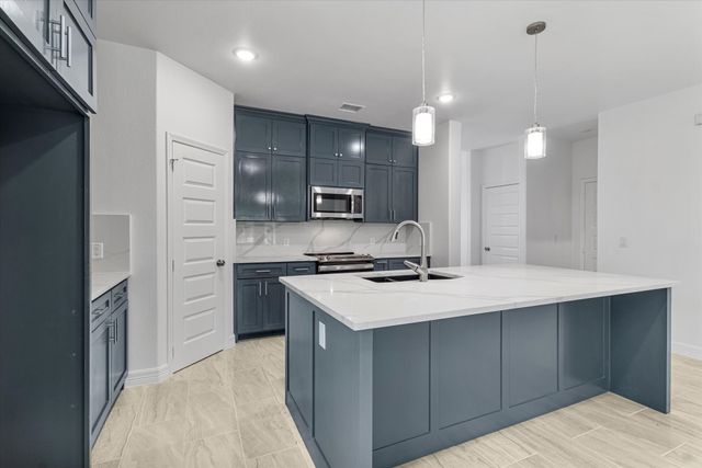 1312 S Clements Street, Gainesville, TX 76240