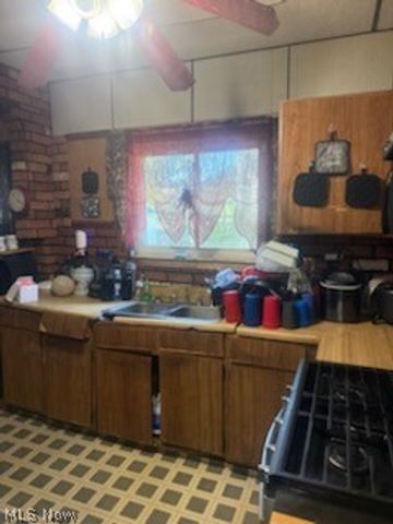 1121 Avalon Avenue, Alliance, OH 44601