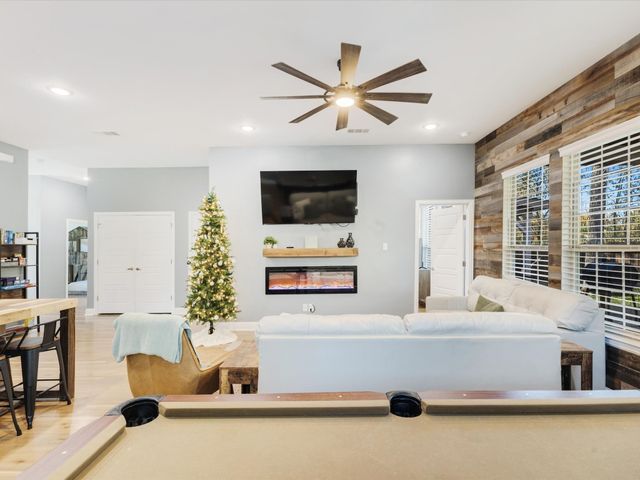 6112 Ottawa Trail, Mabank, TX 75156