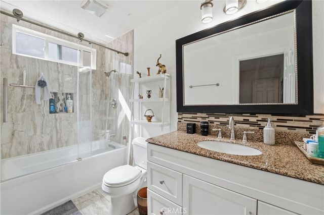 15766 Firethorn Road, Fontana, CA 92337